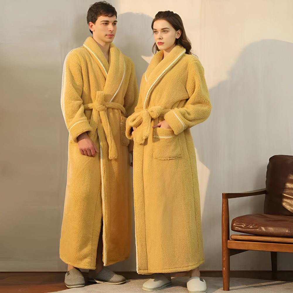 Elegancki szlafrok flanelowy z szalowym kołnierzem