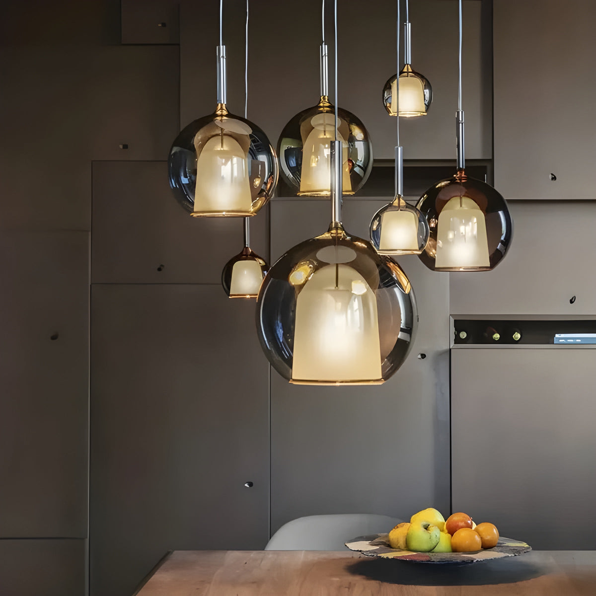 Lampa wisząca LED z kulistego szkła – Nowoczesna lampa do salonu i jadalni, energooszczędna z regulowaną wysokością 2