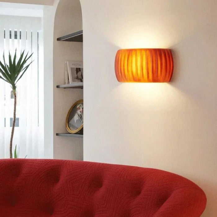Nowoczesna Lampa Ścienna Art Deco z Żywicy, Kinkiet Ścienny w Trzech Kolorach, Miękkie Oświetlenie do Sypialni i Salonu 5