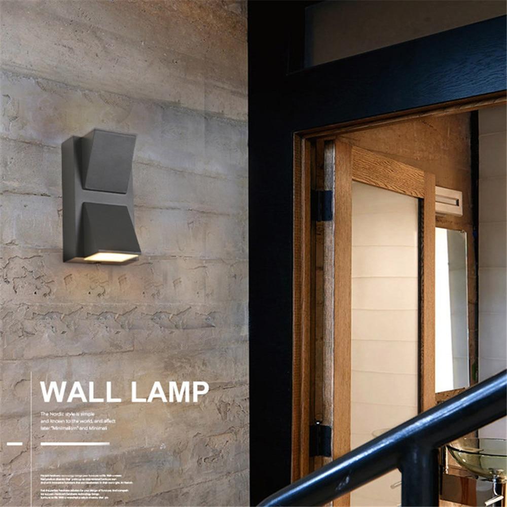 Lampa ogrodowa ścienna LED – ciepła biel