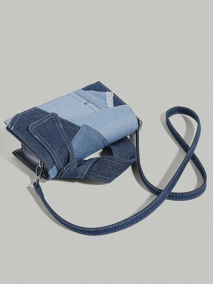 Torebka przez ramię denim – szczegół zamknięcia
