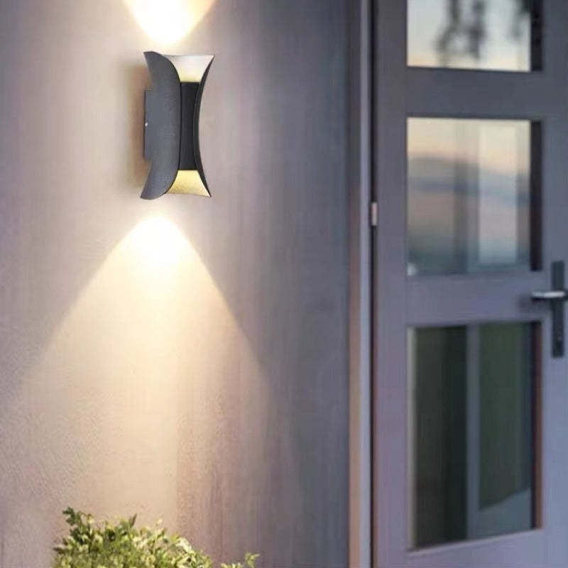 Lampa ścienna LED – ciepła barwa światła