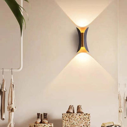 Lampa ścienna LED – dzienna barwa światła