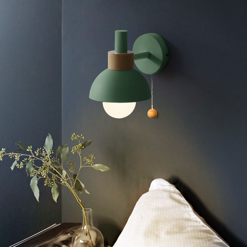 Kolorowa lampa ścienna z sferycznym kloszem – Nowoczesny design do salonu i sypialni 5