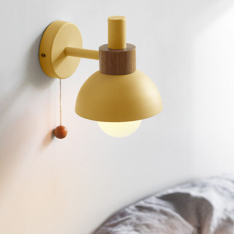 Kolorowa lampa ścienna z sferycznym kloszem – Nowoczesny design do salonu i sypialni 6