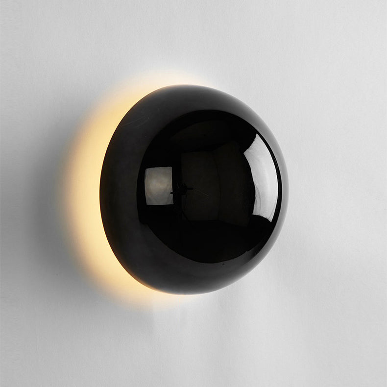 Lampa Ścienna Bauhaus z Rondej Szkła – Minimalistyczny Kinkiet Ścienny do Nowoczesnych Wnętrz z Ekologicznym Źródłem Światła 0