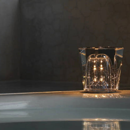 Luksusowa Lampka Stołowa LED Bezprzewodowa z Kryształowym Designem – Elegancka Lampa Stołowa Szklana do Wnętrz 4