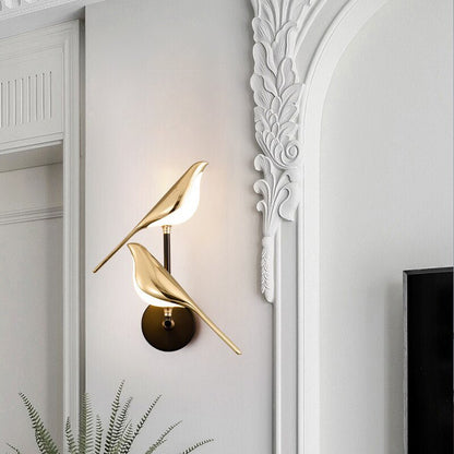 Nowoczesna Lampa Ścienna LED w Kształcie Ptaka – Elegancki Kinkiet Ścienny w Kolorze Złotym do Wnętrz 3
