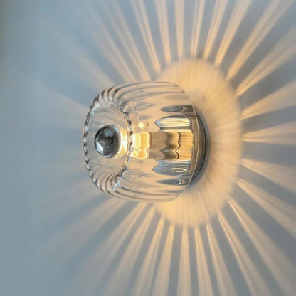 Nowoczesny Kinkiet Ścienny w Stylu Bauhaus z Metalu i Szkła – Lampa na Ścianę do Salonu i Korytarza 0