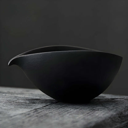 Ręcznie wykonana ceramiczna miska do matchy – Idealna do ceremonii herbacianych i precyzyjnego nalewania herbaty 4