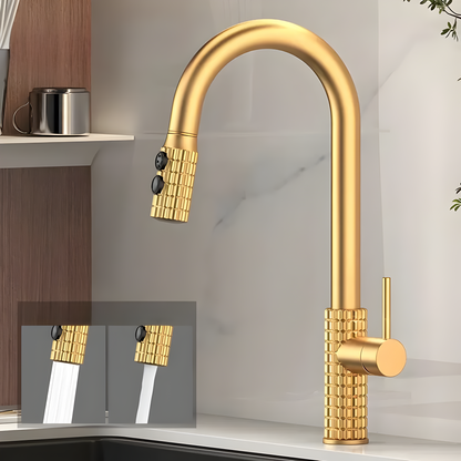 Wysoko wygięta metalowa bateria kuchenna – elegancki antyczny mosiądz z wyciąganą głowicą natryskową, łatwa w czyszczeniu i obsłudze 0